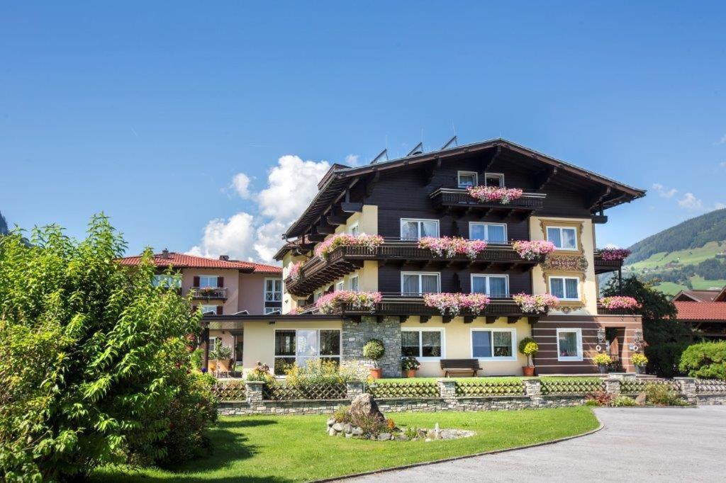 Garni Roesslhof Hotel Hollersbach im Pinzgau Exterior foto