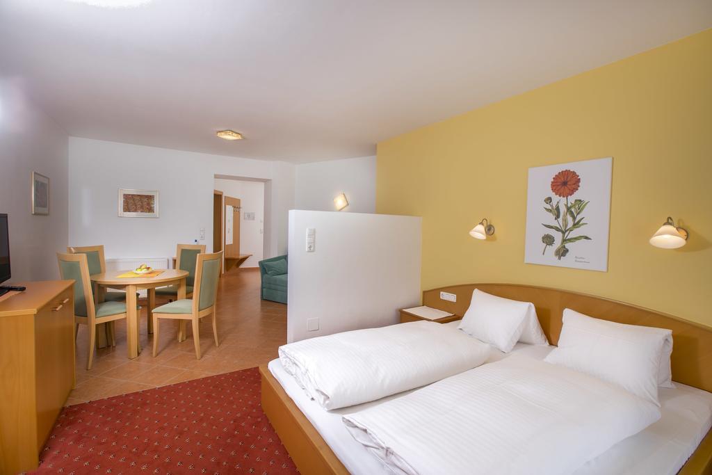 Garni Roesslhof Hotel Hollersbach im Pinzgau Quarto foto